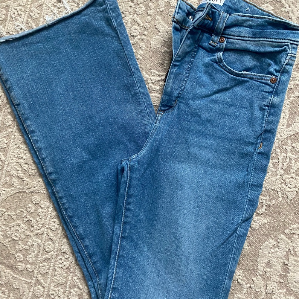 LOFT Women's Classic Blue Straight Leg Jeans